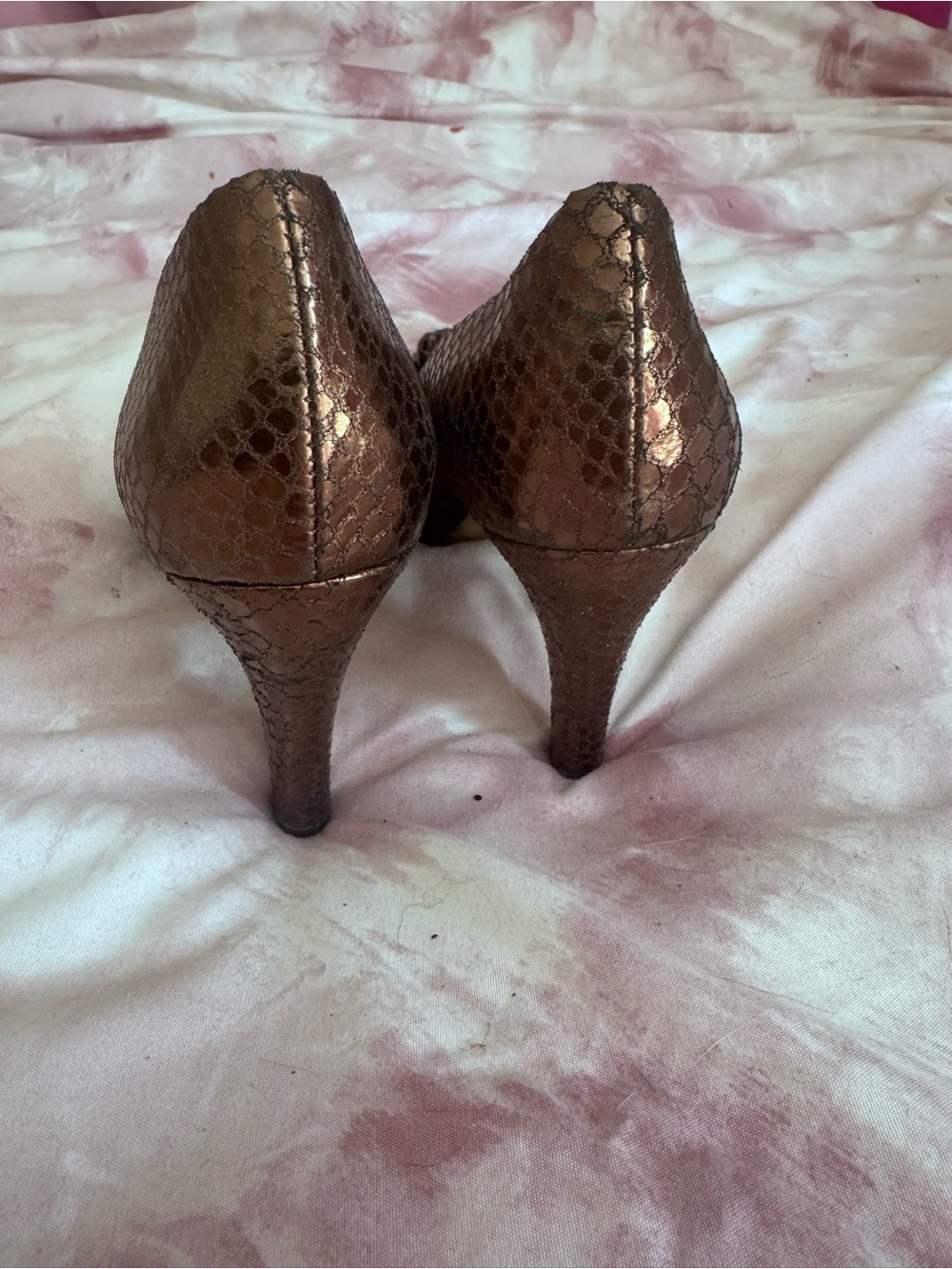 Franco Sarto rare limited edition metallic Bronze Women's Heels with Rosette - Picture 3 of 6